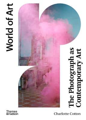 THE PHOTOGRAPHY AS CONTEMPORARY ART